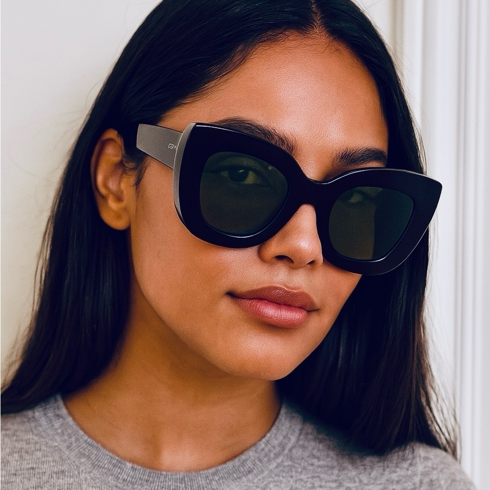 Celine Paris Sunglasses - Picture 3 of 17